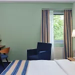 Hotel Intercityhotel 3*