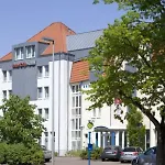 Intercityhotel Hotel 3*