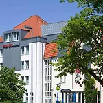 Intercityhotel 3*