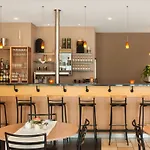Intercityhotel Hotel 3*