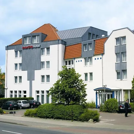 Intercityhotel 3*