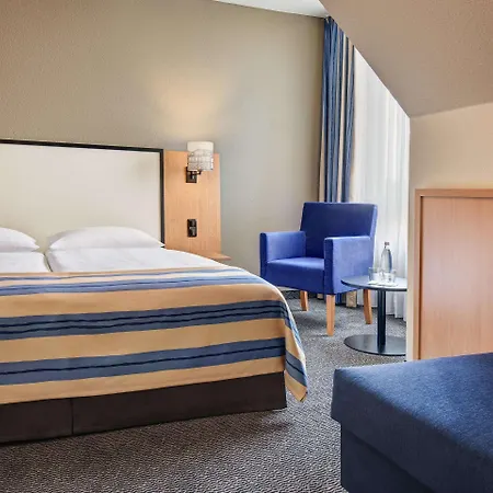 호텔 Intercityhotel 첼레