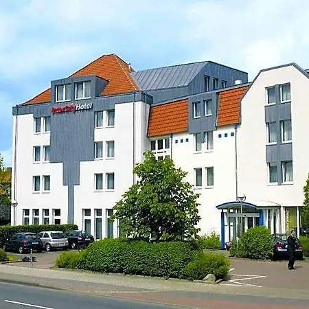 Intercityhotel 3*