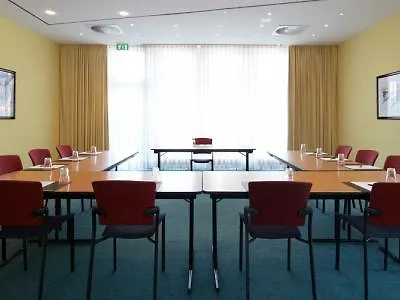 Hotel Intercityhotel 3*