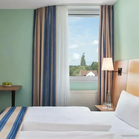 Intercityhotel ホテル ツェレ