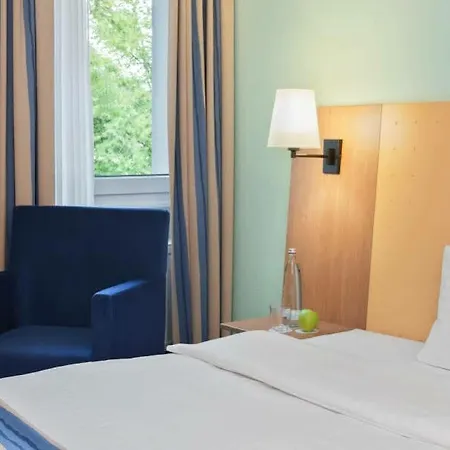 Intercityhotel 첼레