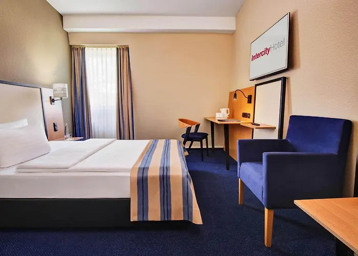 Hotell Intercityhotel 3*