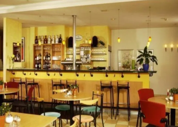 Intercityhotel Целле