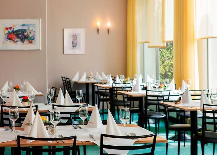 Intercityhotel Hotell